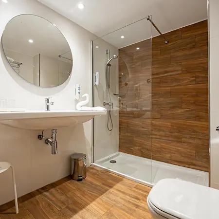 Rosella Affiliated By Intelier Hotel 4*